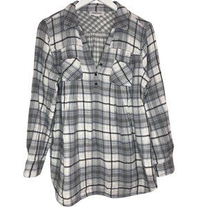Motherhood Maternity Gray/White Plaid Long Sleeve Button Down Size M